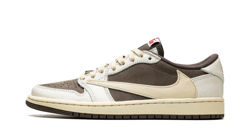 Travis Scott x Wmns Jordan 1 Retro Low OG SP 'Canary'